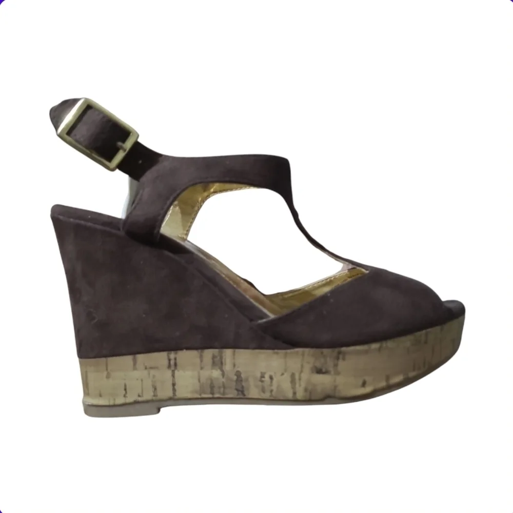 Elegant Brown Wedge Sandals
